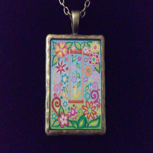 Thane'eya Jewelry - NWOT whimisical floral necklace w/BONUS!!!